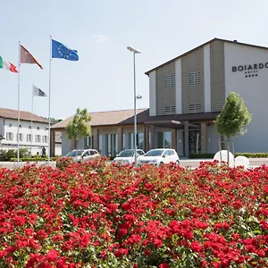 Отель Boiardo, Скандиано